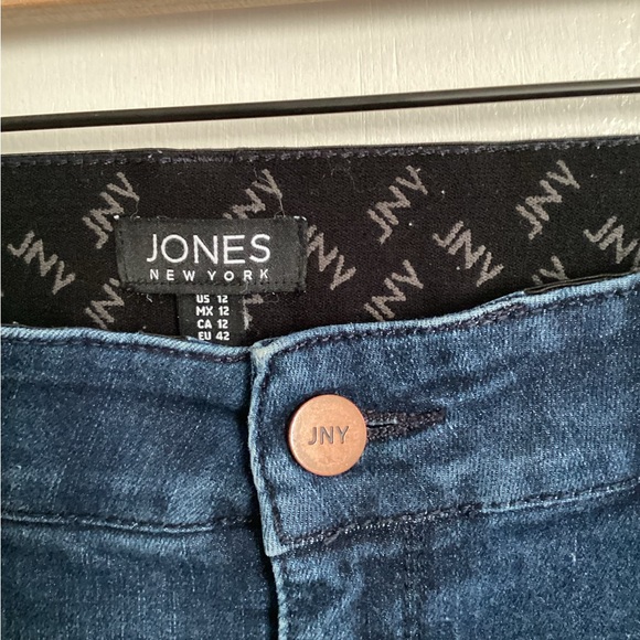 Jones New York Comfort Waist Skinny Jeans size 12 - Picture 3 of 5
